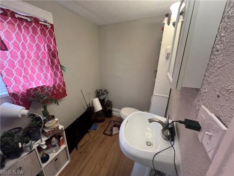 579 Broadway Avenue Bedford OH 44146