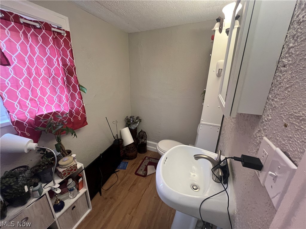 579 Broadway Avenue Bedford OH 44146