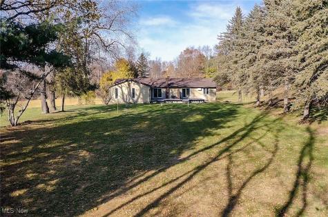 1392-1394 Koons Road North Canton OH 44720
