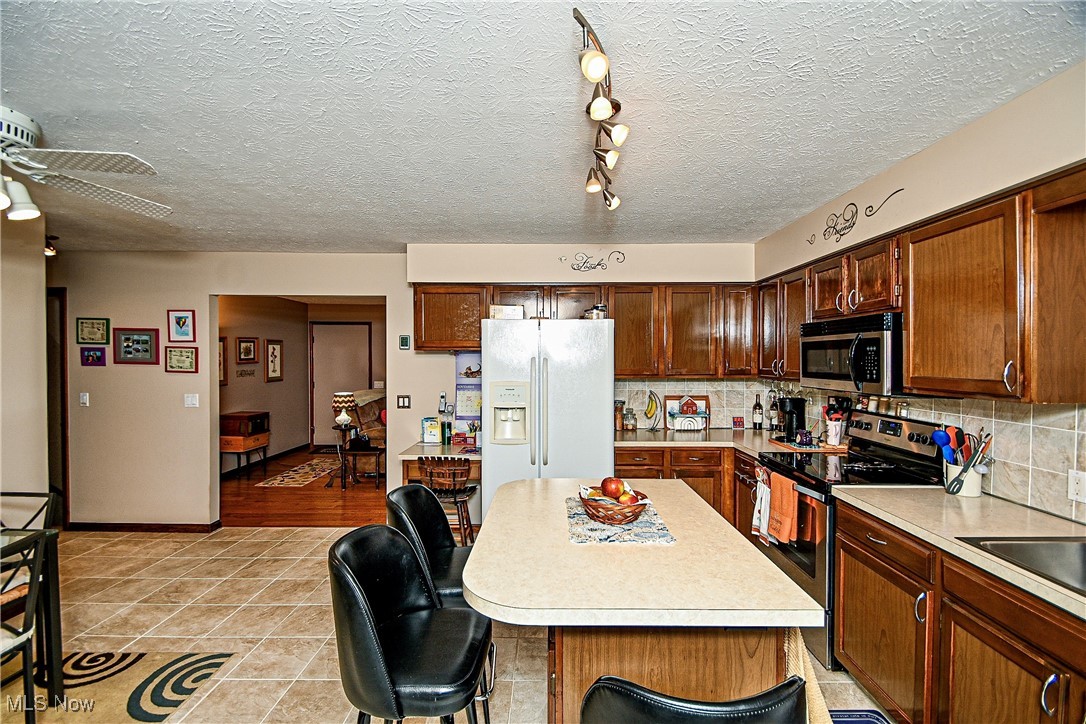 1392-1394 Koons Road North Canton OH 44720