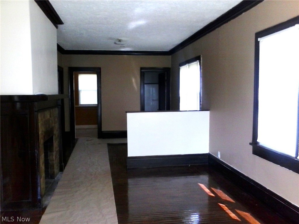 1713 E 69th Place Cleveland OH 44103