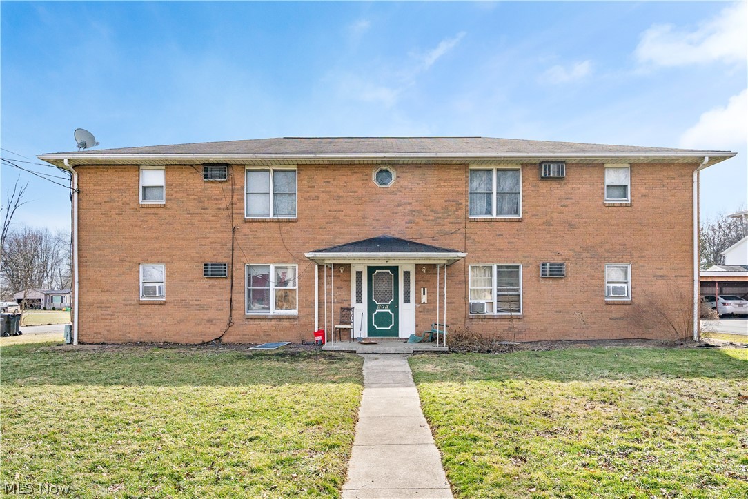 895 Cook Avenue Youngstown OH 44512