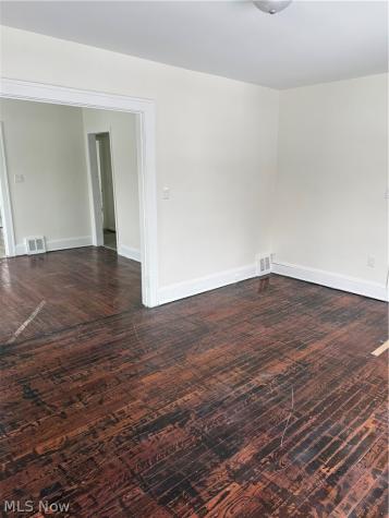 12711 Kadel Avenue Cleveland OH 44135