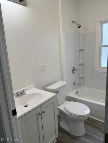 12711 Kadel Avenue Cleveland OH 44135