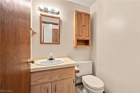 37952 French Creek Road Avon OH 44011
