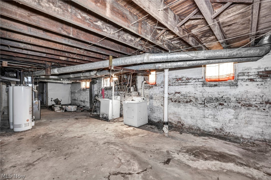 889 E 143rd Street Cleveland OH 44110