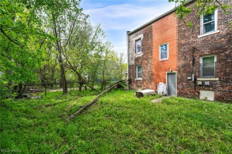 889 E 143rd Street Cleveland OH 44110