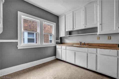 889 E 143rd Street Cleveland OH 44110