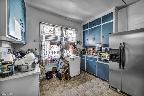 3515 Daisy Avenue Cleveland OH 44109
