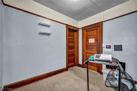 3515 Daisy Avenue Cleveland OH 44109