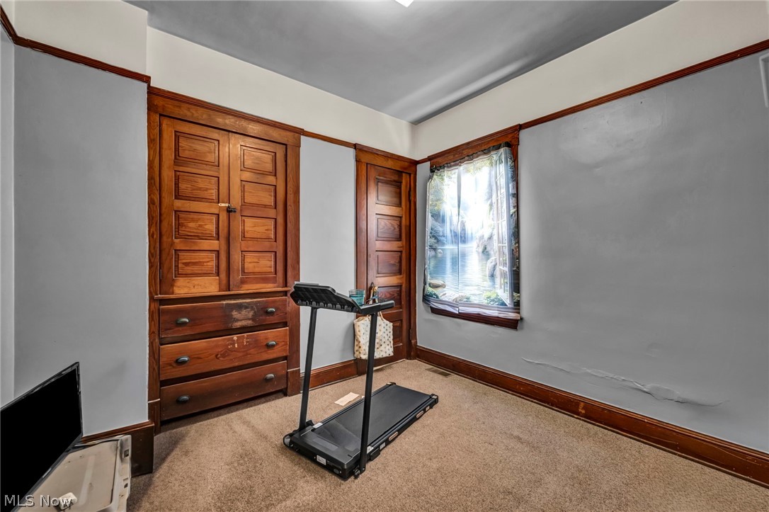 3515 Daisy Avenue Cleveland OH 44109