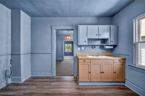 3515 Daisy Avenue Cleveland OH 44109