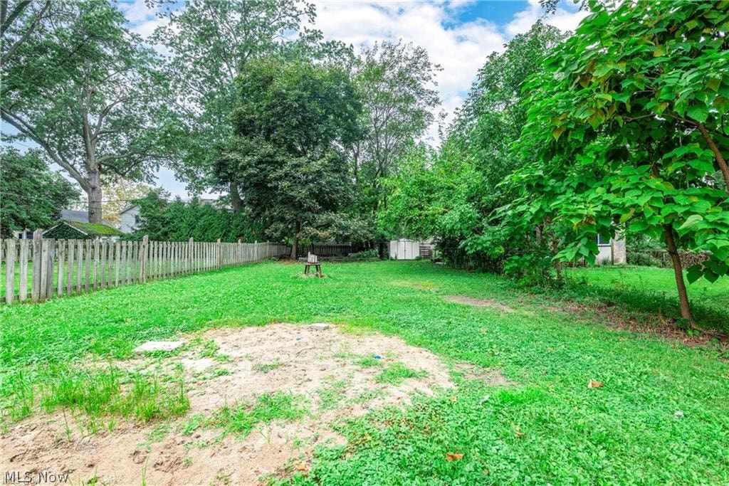 1530 Rockway Avenue Lakewood OH 44107