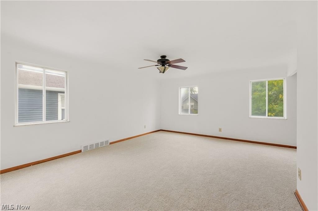 1530 Rockway Avenue Lakewood OH 44107