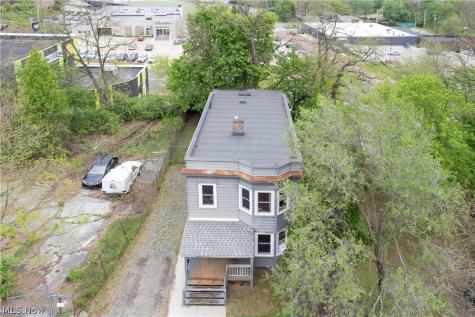 41 S Bates Street Akron OH 44303