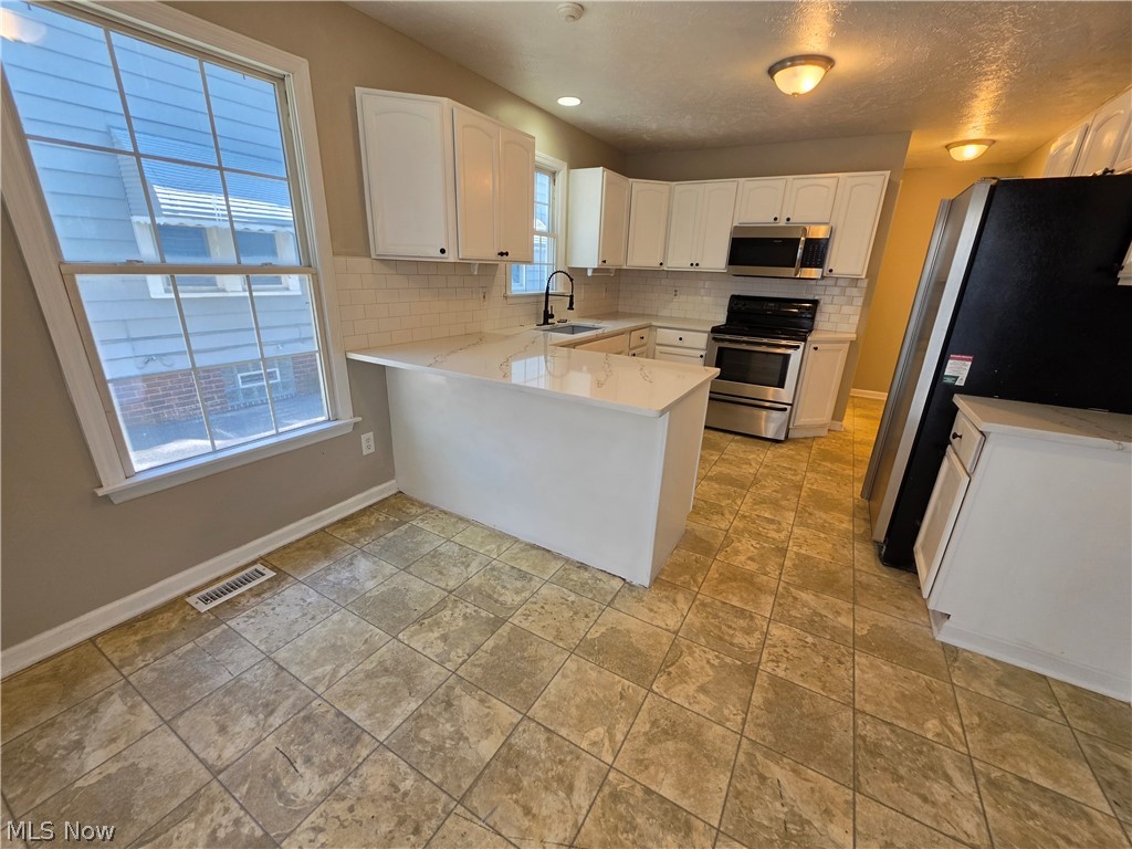 17409 Chagrin Boulevard Shaker Heights OH 44120