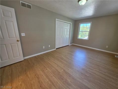 17409 Chagrin Boulevard Shaker Heights OH 44120
