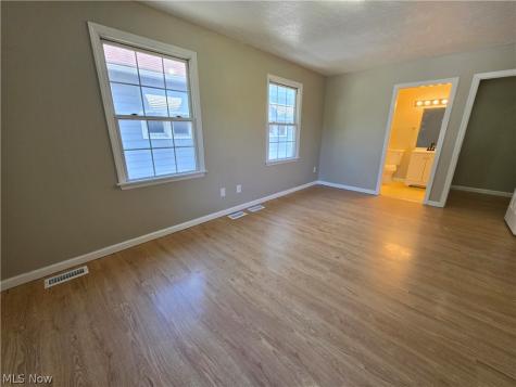 17409 Chagrin Boulevard Shaker Heights OH 44120