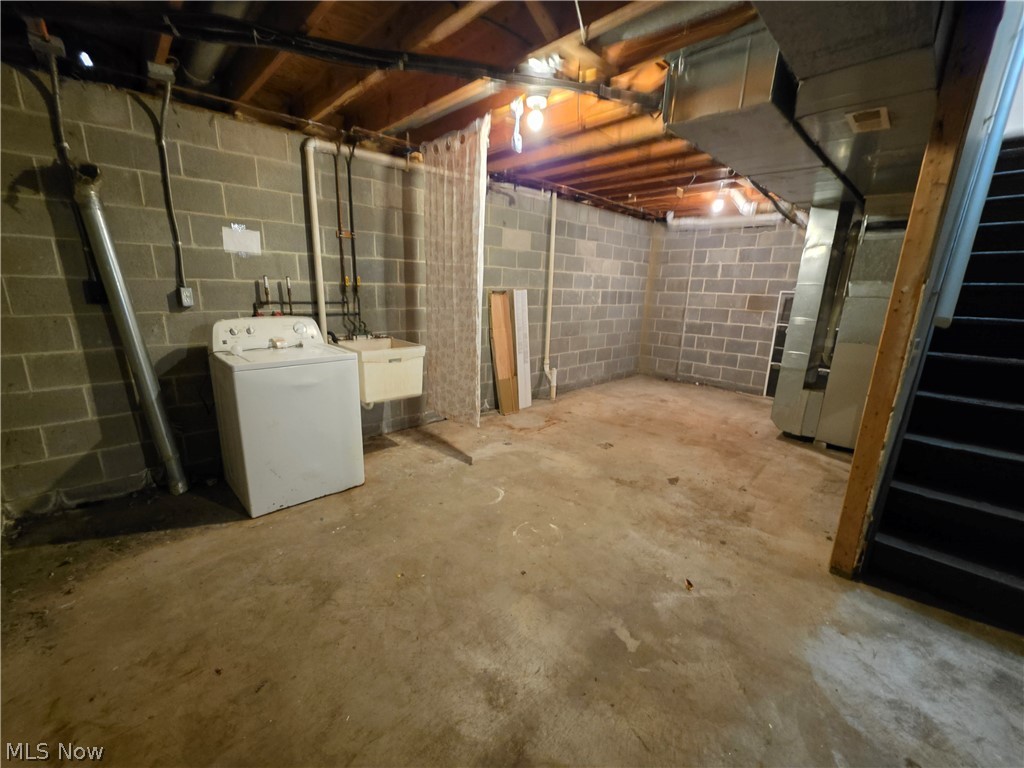17409 Chagrin Boulevard Shaker Heights OH 44120