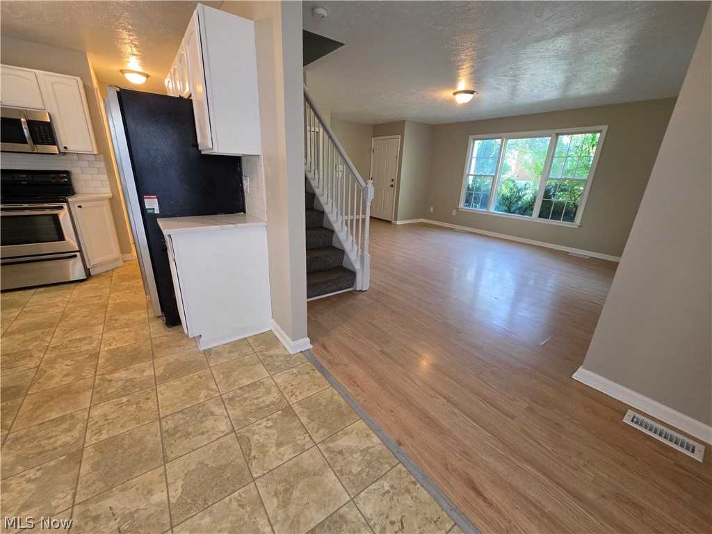 17409 Chagrin Boulevard Shaker Heights OH 44120