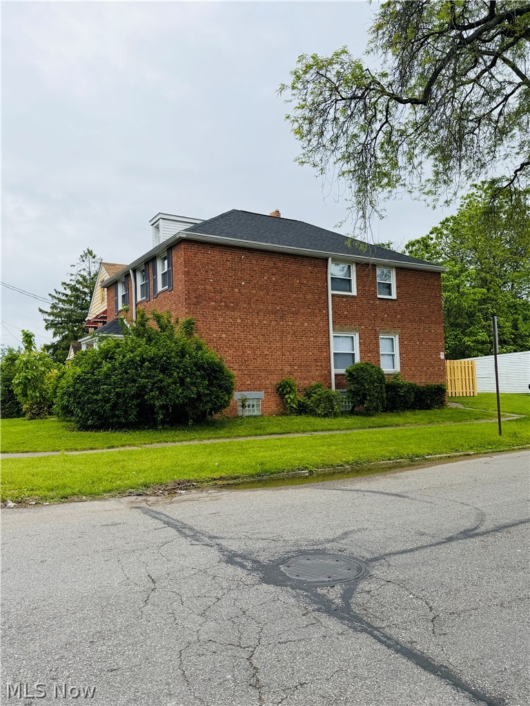 14702 Milverton Road Cleveland OH 44120