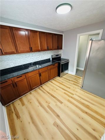 14702 Milverton Road Cleveland OH 44120