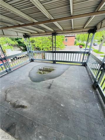 14702 Milverton Road Cleveland OH 44120