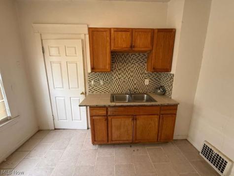 4309 E 128th Street Cleveland OH 44105