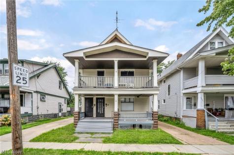 2822 Saratoga Avenue Cleveland OH 44109