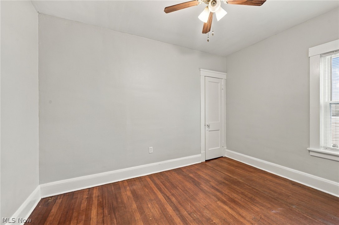 1296 Fry Avenue Lakewood OH 44107