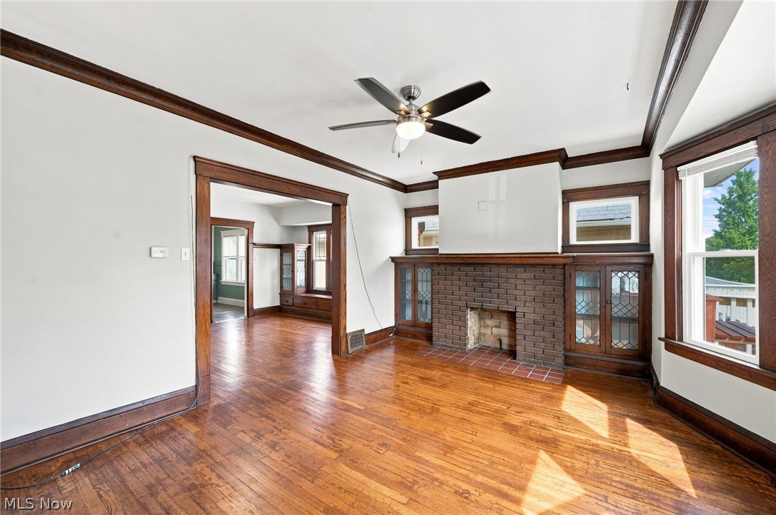 1296 Fry Avenue Lakewood OH 44107