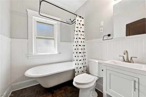 1296 Fry Avenue Lakewood OH 44107