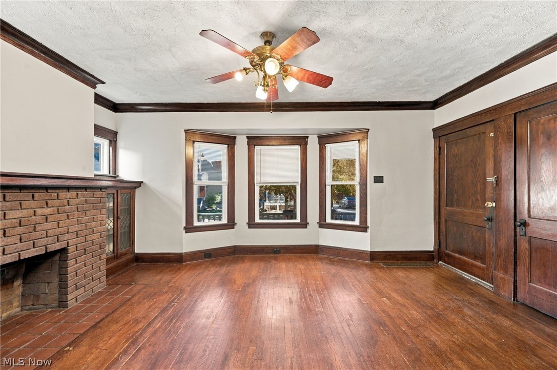 1296 Fry Avenue Lakewood OH 44107