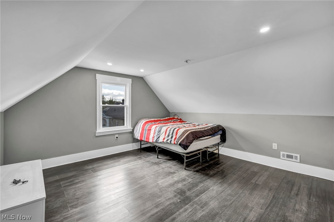 10905 Grandview Avenue Cleveland OH 44104