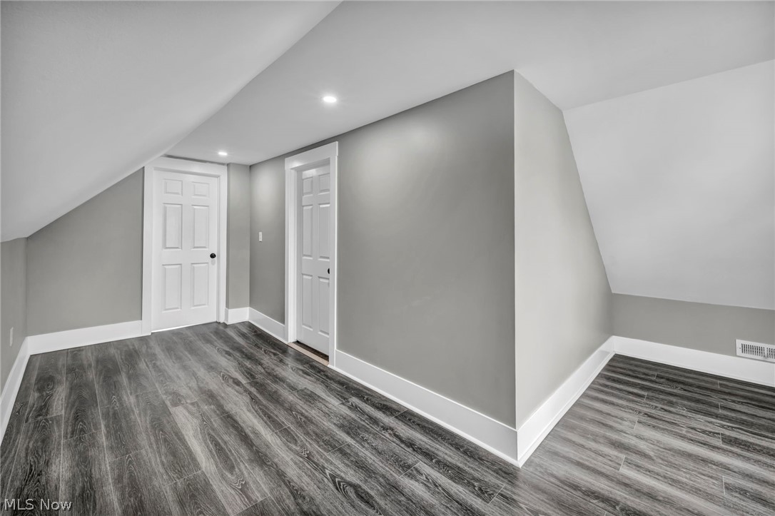 10905 Grandview Avenue Cleveland OH 44104