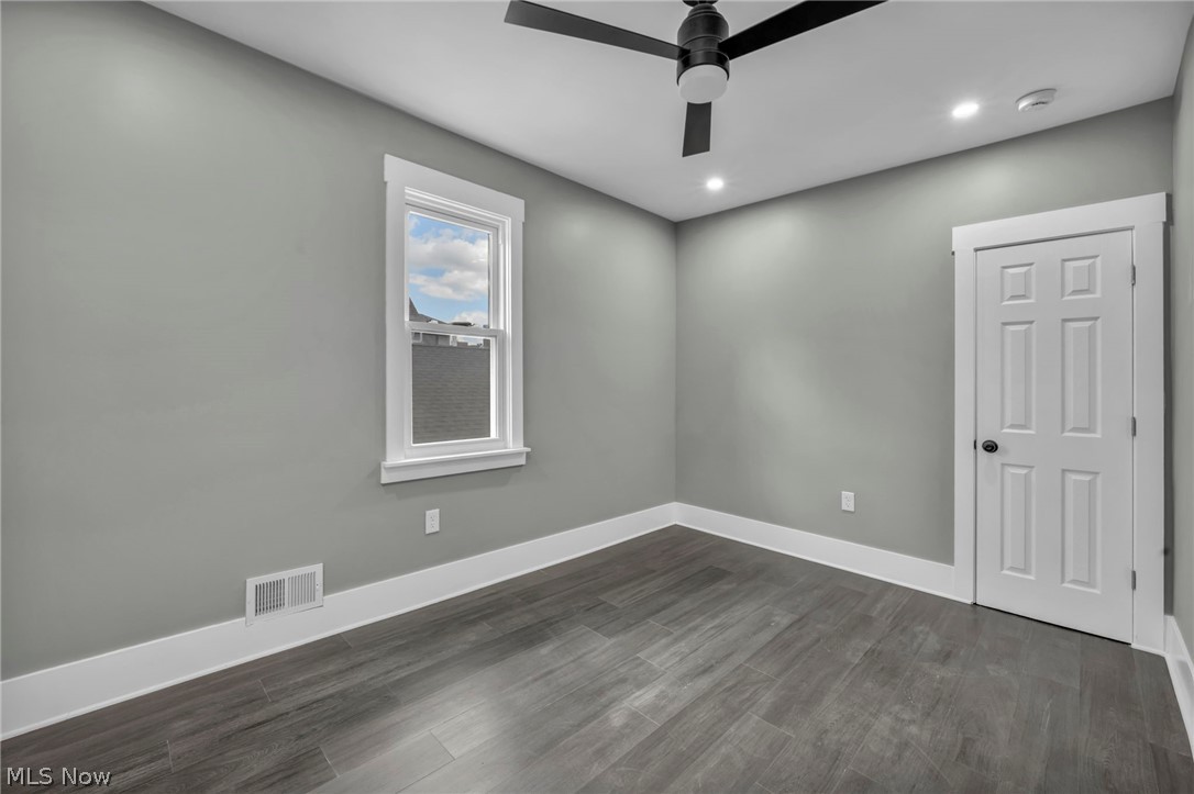10905 Grandview Avenue Cleveland OH 44104
