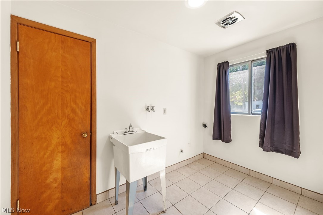 20424 Lake Shore Boulevard Euclid OH 44123