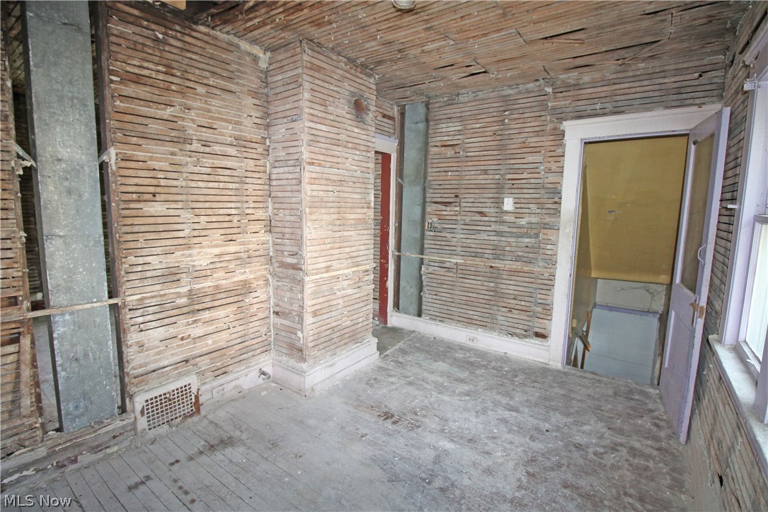 3107 E 98th Street Cleveland OH 44104