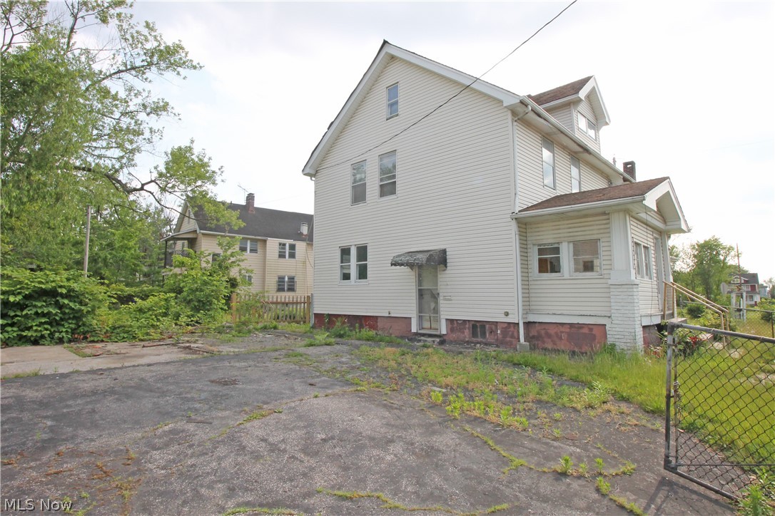 3107 E 98th Street Cleveland OH 44104