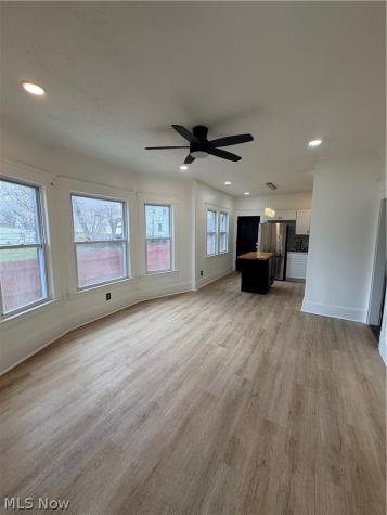 10222 Parkgate Avenue Cleveland OH 44108