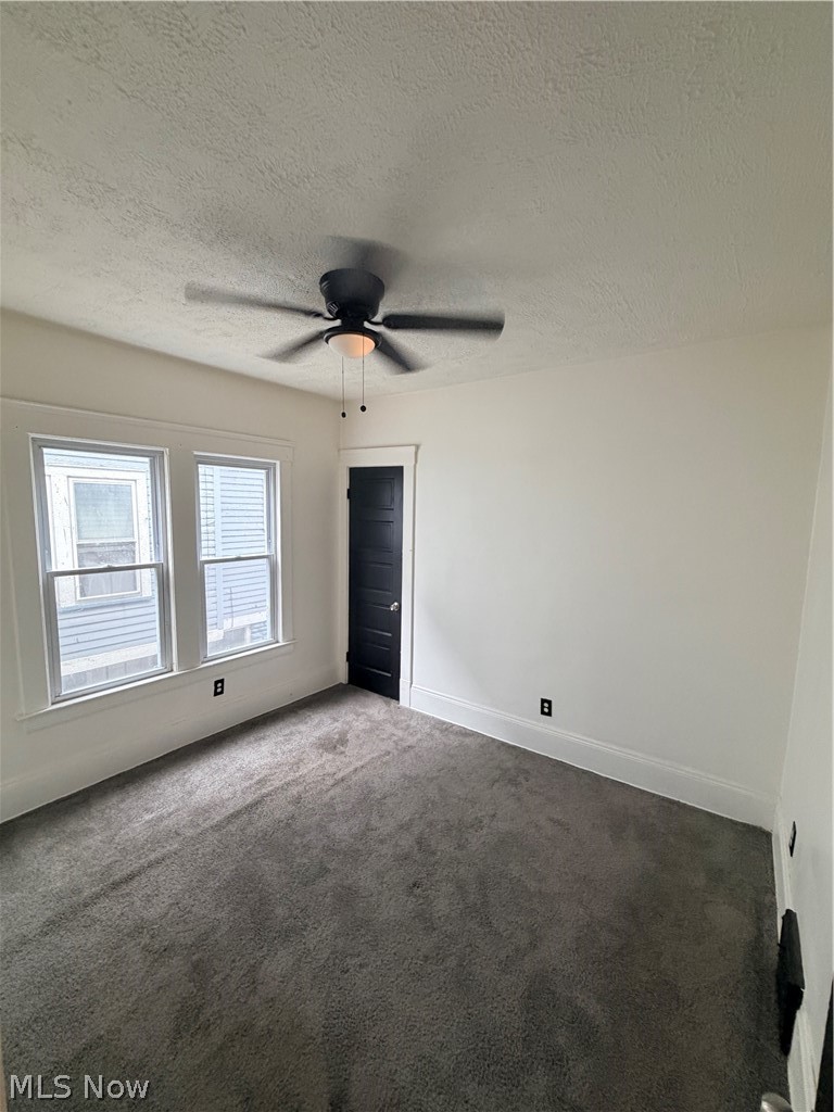 10222 Parkgate Avenue Cleveland OH 44108