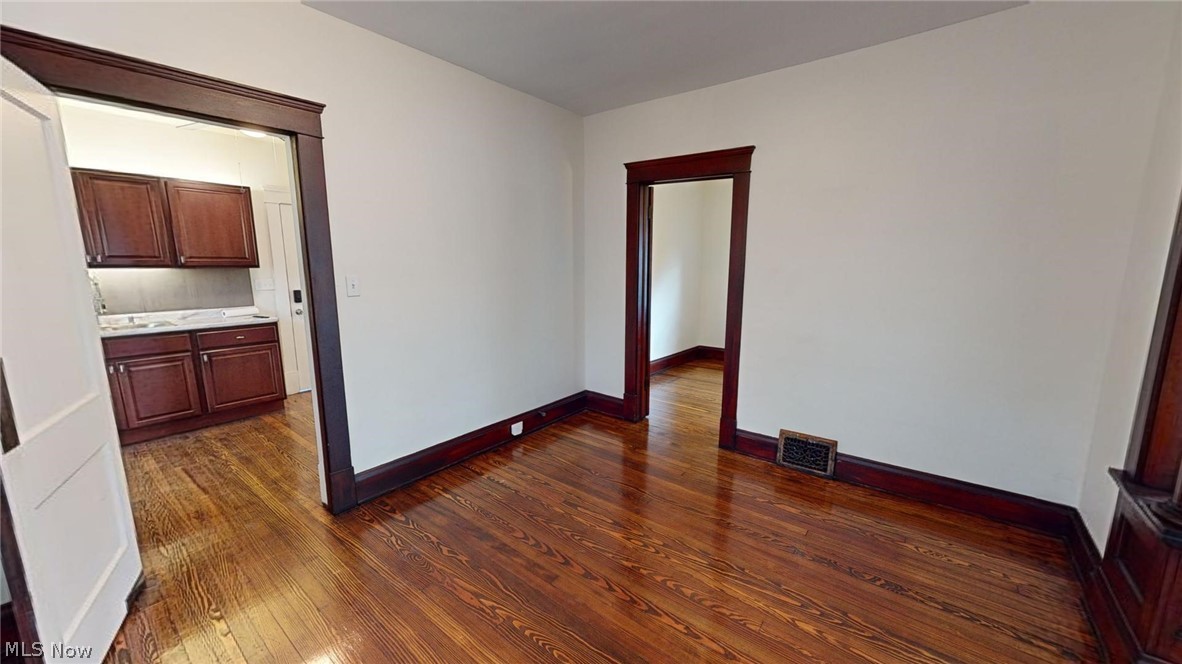 3735 W 47th Place Cleveland OH 44102