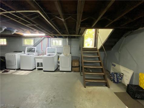 3735 W 47th Place Cleveland OH 44102