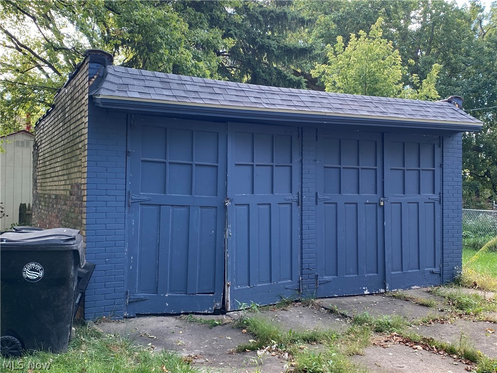 3735 W 47th Place Cleveland OH 44102