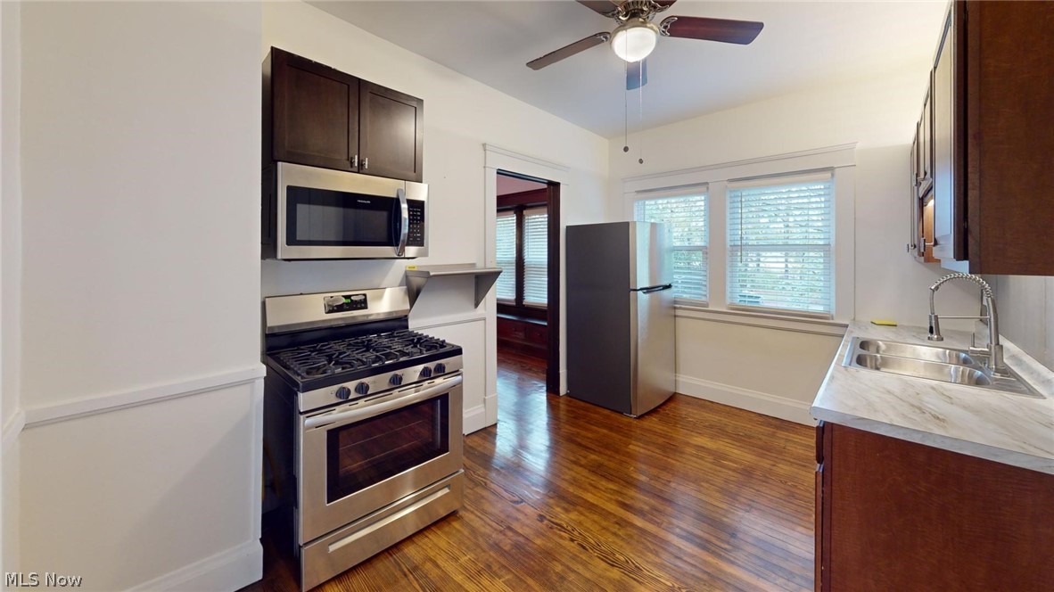 3735 W 47th Place Cleveland OH 44102