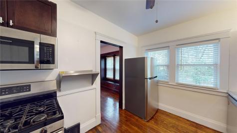 3735 W 47th Place Cleveland OH 44102