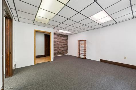 70 4th Street NW Barberton OH 44203