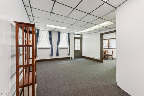 70 4th Street NW Barberton OH 44203