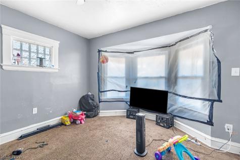 7915 Linwood Avenue Cleveland OH 44103