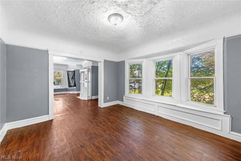7915 Linwood Avenue Cleveland OH 44103